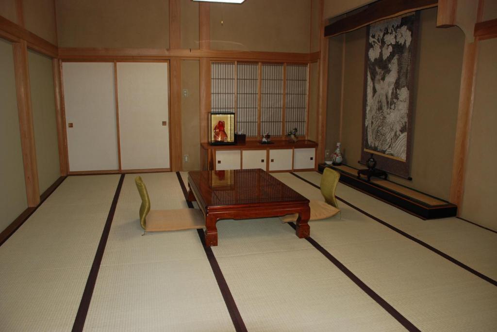 Oshi Ryokan Нагано Стая снимка